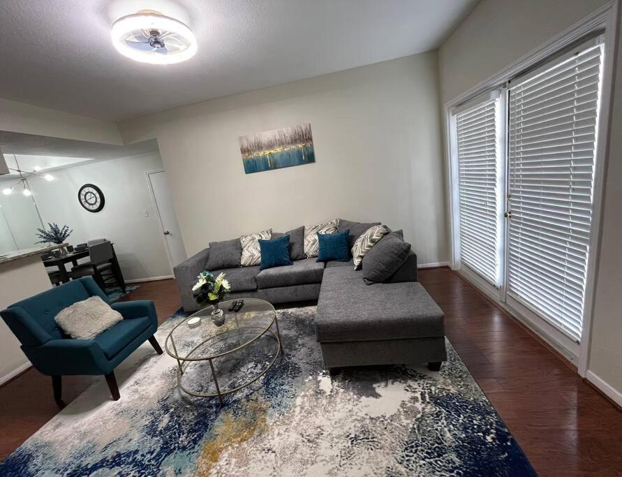 Home Away From Home-Cozy 2 Bdrm Condo/Med Cntr/Nrg Houston Exterior foto
