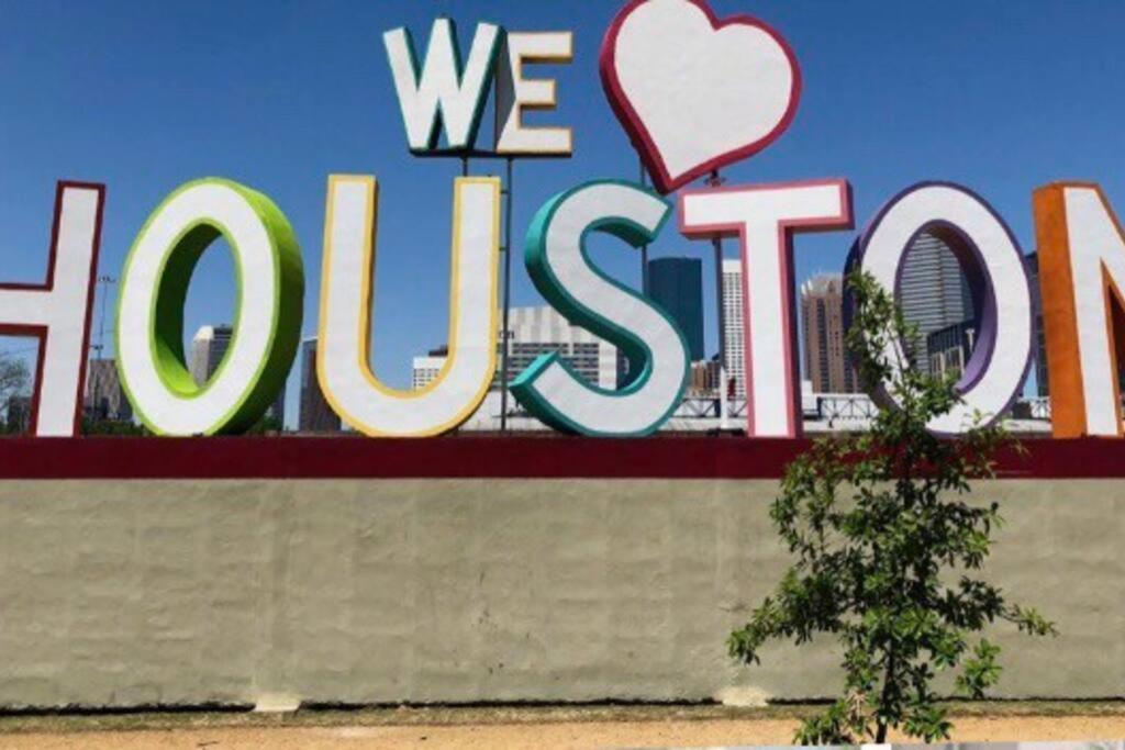 Home Away From Home-Cozy 2 Bdrm Condo/Med Cntr/Nrg Houston Exterior foto